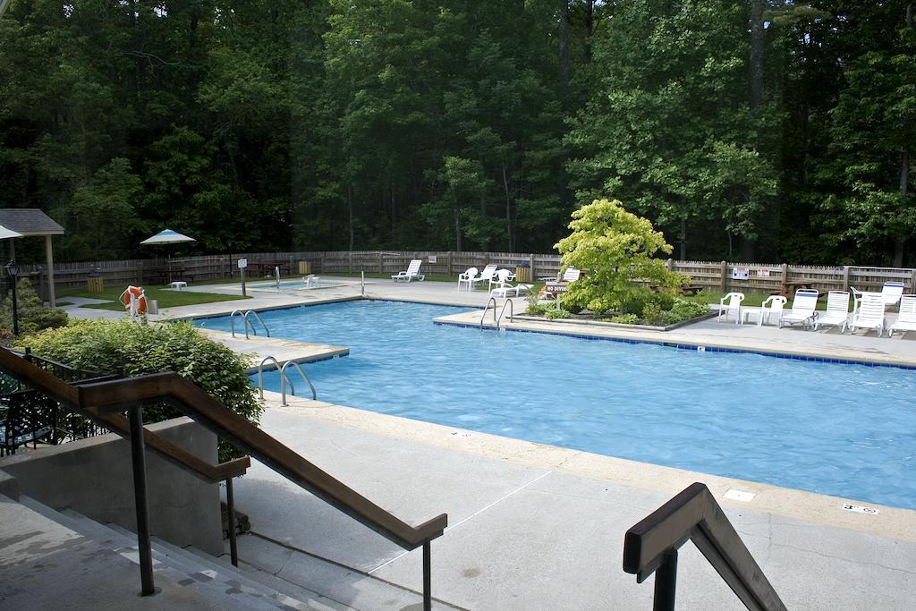 Foxhunt At Sapphire Valley Exterior photo